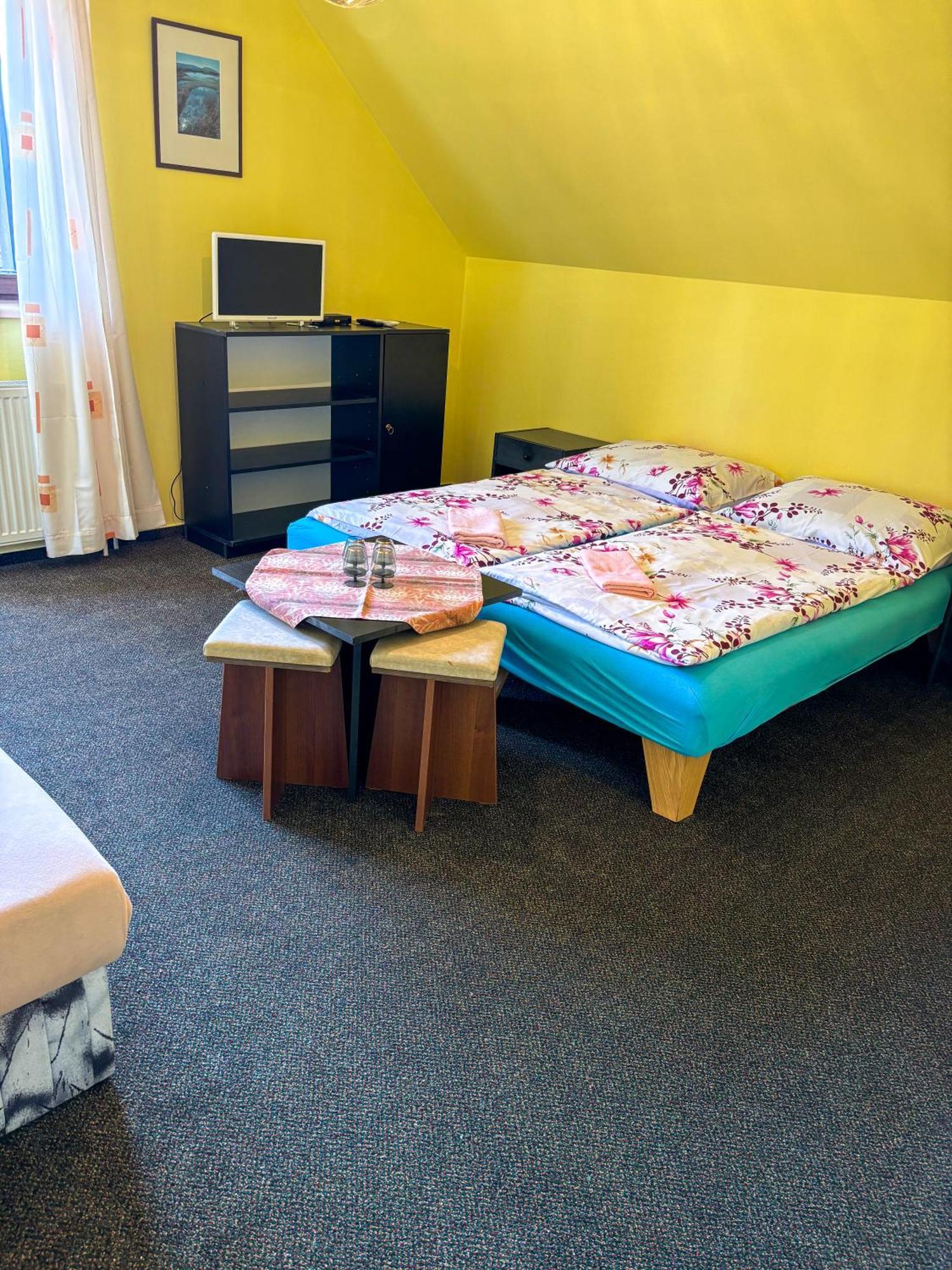 Dum Eva Hotel Janske Lazne Ngoại thất bức ảnh